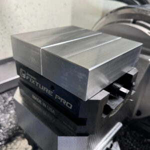 Jergens-130mm-steel-axis-self-centering-vise-soft-jaws