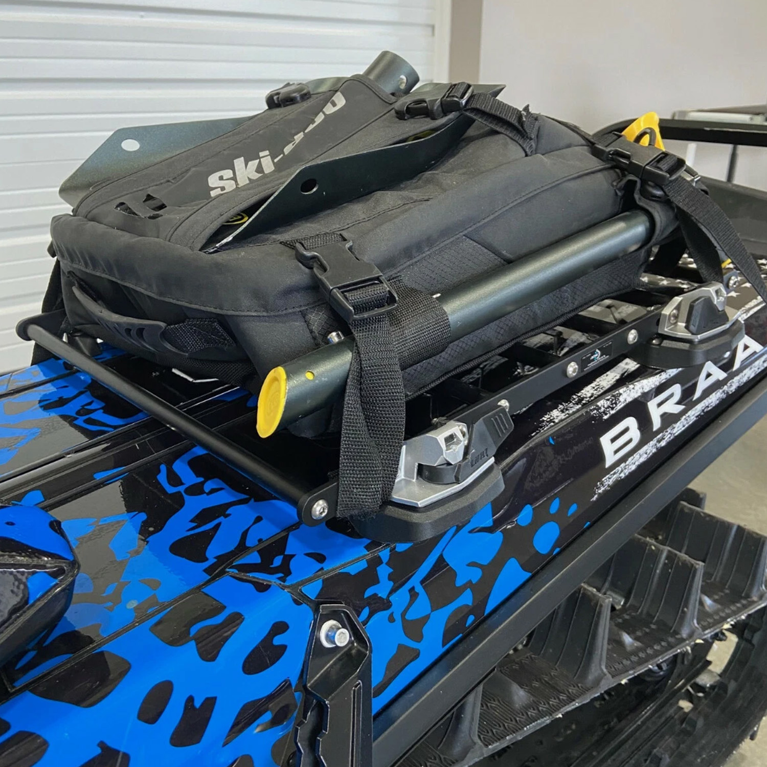 Ski-doo-linq-146-link-n-lock-cargo-rack-slim-front